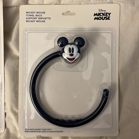 2 Miniso x Disney towel racks, NWT - Picture 2 of 4